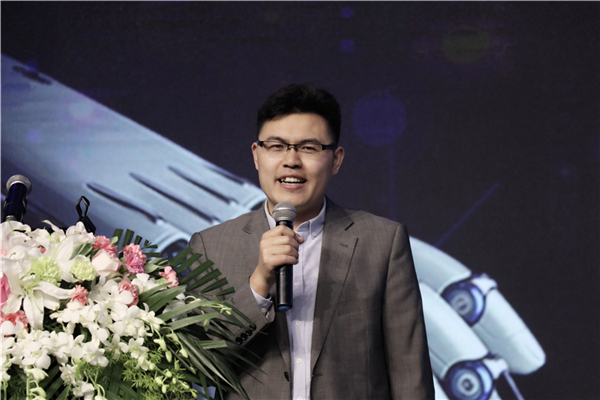 星辉平台娱乐公司副总裁、工业机器人BG总裁王金涛.jpg