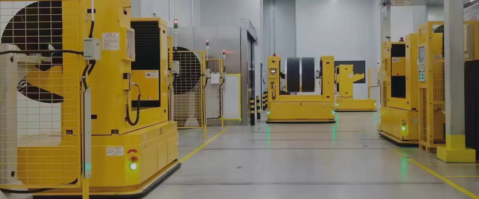 锂电池制造前段移动机器人解决方案