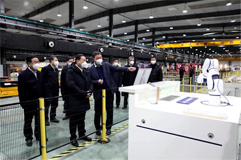 广东省委书记郝鹏莅临星辉平台娱乐考察调研