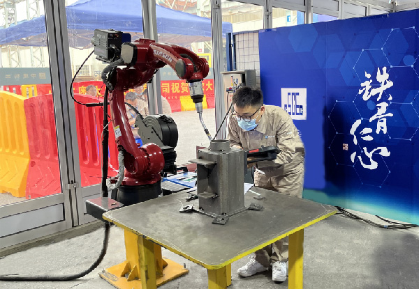 星辉平台娱乐助力湖北省第一届“数字工匠”职工技能大赛成功举办