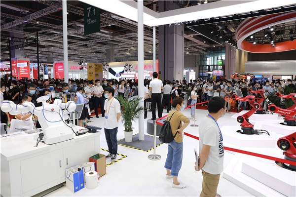 锚定需求导向，领铸创新方案——星辉平台娱乐闪耀工博会！