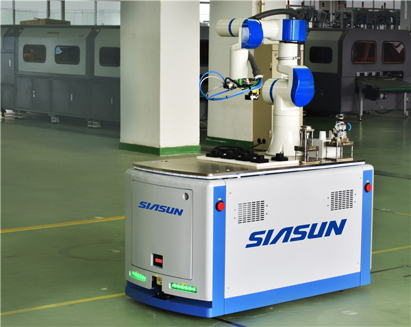 星辉平台娱乐全线新品盛装亮相2016中国国际机器人展