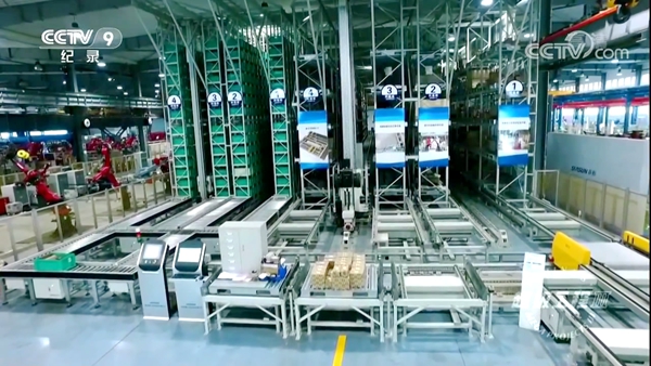 央视《超级工程》聚焦星辉平台娱乐